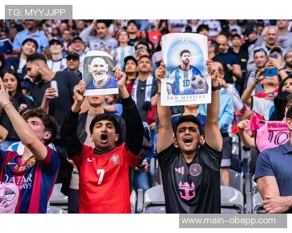 梅西杯首届赛事在迈阿密举行梅西亲临观战河床对阵巴萨